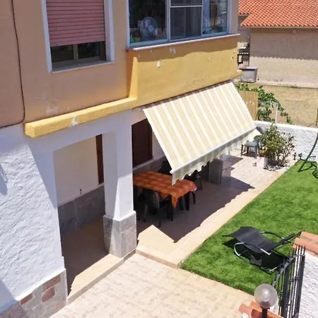 Le Case Di Helga Budoni Exterior photo